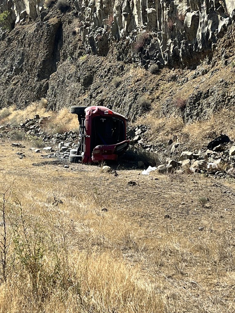 Lewiston reckless vehicle - Crashed RAV4