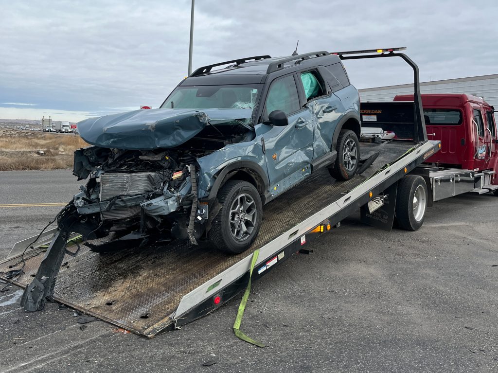 Blue Ford Bronco involved in January 30, 2026 crash on Golf Course Road in Jerome.